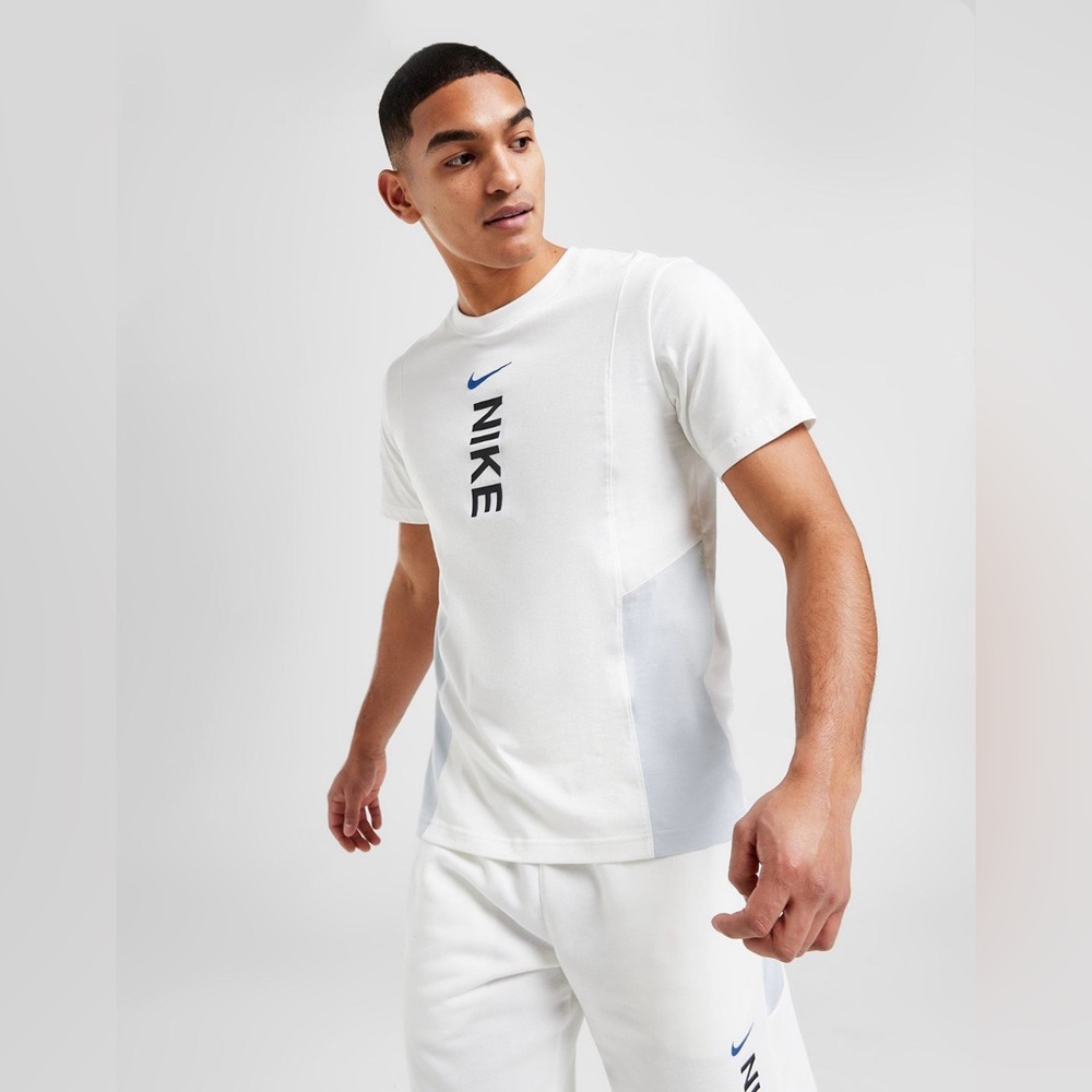 Nike NWT Men’s Sportswear Hybrid T-Shirt Size XXL Sleek Printed Nike Gr…
